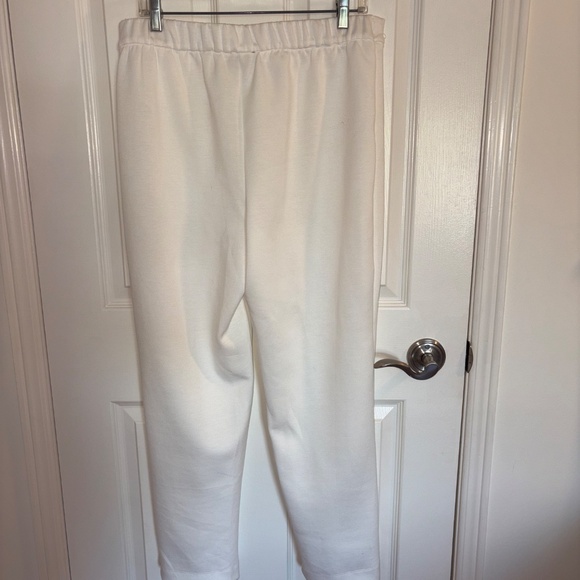 ELIE TAHARI PANTS🤍 - Picture 2 of 7